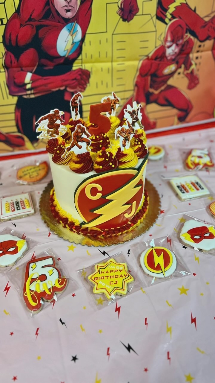 The BIGGEST HAPPIEST BIRTHDAY to our CJ!! 🥳🎉🎊🎂🎁He turned the big 5 last week and we couldn’t have been more excited!!
He loves to help in the kitchen and will sometimes say he wants to grow up to be a baker 🧑🍳 just like his mama! 🥰😍
When asked what theme he wanted for his big bday, he was adamant it had to be a Flash themed birthday, so we went hard to work! 💪🏻 We loved the outcome! ⚡️ To the sweetest, kindest little boy, we just love you so much! ❤️
Shout out to Tracy @the_wildwhisk for making these AMAZING cookies for our CJ! He just loved everything 🤩 Thank you so much!
#paysonazbakery #kendrascountrybakery #paysonaz #flashbirthday #theflash #5thbirthday #happybirthday #birthdaycake #theflashcookies