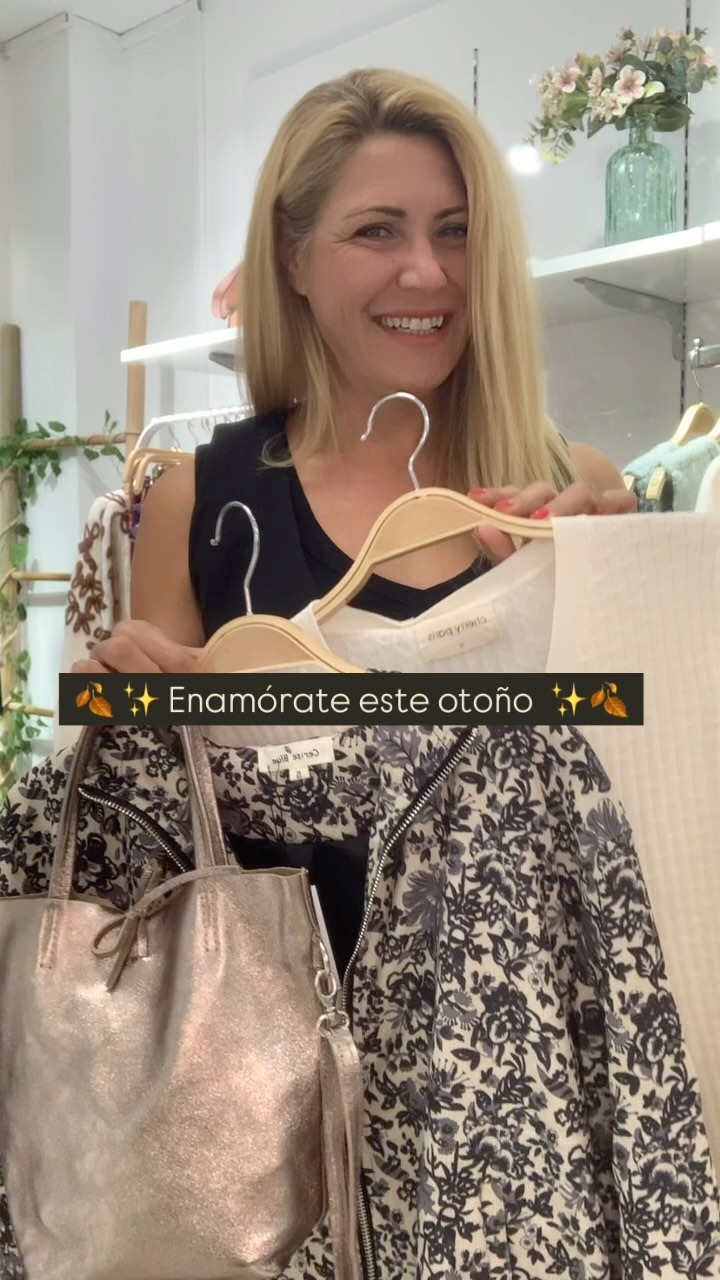 ✨Descubre prendas que harán magia en tu look este otoño✨
.
Shoppea ahora y sé la primera en llevar las tendencias más frescas. Entra en el enlace de mi bio y descubre las prendas que transformarán tu estilo este otoño. ¡No te lo pierdas! 🍂🛒
.
.
.
.
#modafeminina
#modaotoño
#basicosdearmario
#bomber
#bolsos
#jerseys
#calafell
#calafellplatja
#calafellplaya
#comarruga
#santsalvador
#tarragona
#creixell
#vendrell