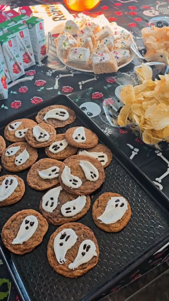 This is your sign to host a toddler Halloween bash. We all had the best time carving and painting pumpkins! We all know they slept good after this. 😉