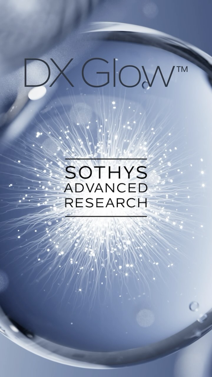 La oss få introdusere … DX Glow ✨
80 % AV HUDALDRING ER FORÅRSAKET AV MILJØ OG LIVSSTIL
Sothys Advanced Research har fokusert oppmerksomheten på eksposomet 🧐 Oppdag alle de vitenskapelige hemmelighetene til det nye DX Glow programmet i videoen 📹
Utviklet for å forsvare, gjennopprette balanse og styrke hudens glød mot ytre og indre påkjenninger.
Ny behandling - Glow Defense Intensive Treatment og en essensiell duo av hjemmeprodukter
KOMMER SNART ✨
#nylansering #nyeprodukter #avanserthudpleie #glød #vegansk #hudpleie #hudhelse #sunnhud #sothys #ansiktsbehandling #DXglow #science #natur #TemaHud #formerennvelvære #Asker #Nesbru #Holmen #holmensenter #hudpleie #hudpleieasker #hudpleienesbru #hudpleieholmen #hudpleietips #hudpleieprodukter #hudpleierutine #hudpleiesalong #handlelokalt #støttsmåbedrifter