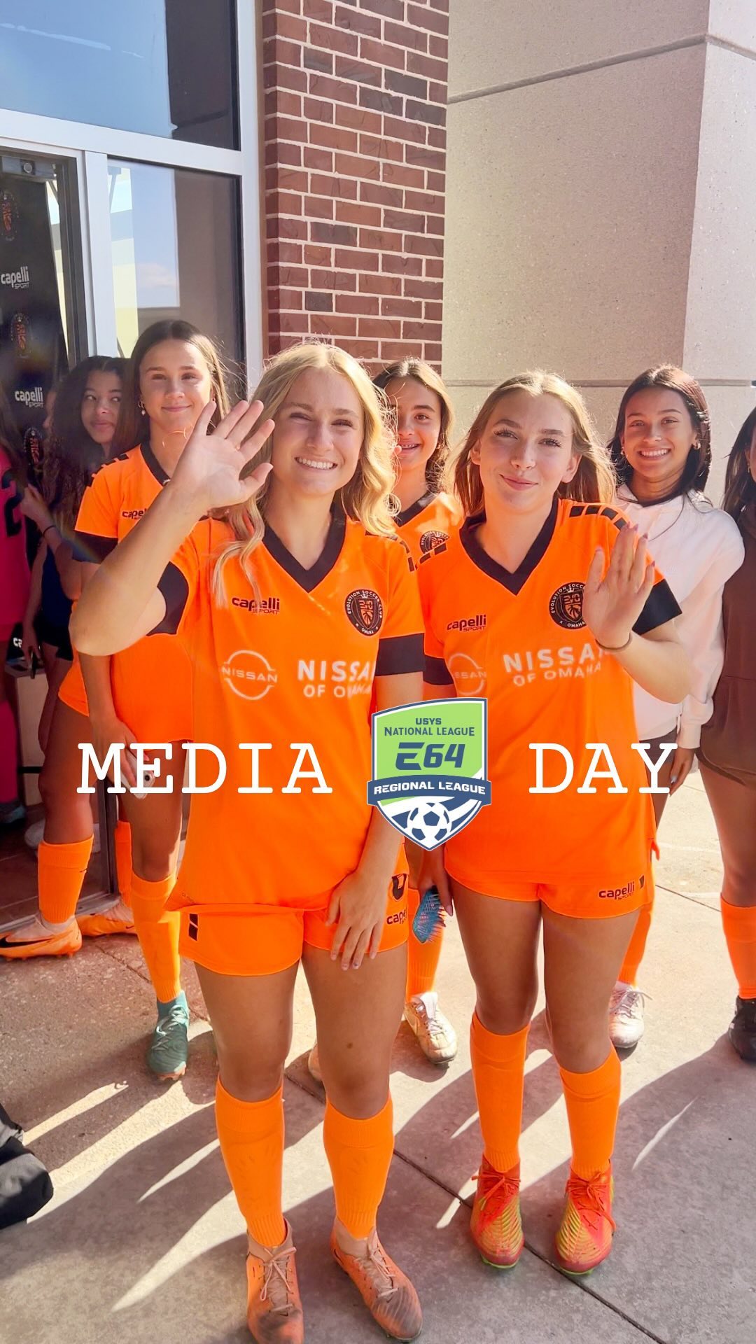 Behind-the-scenes on Evolution’s Elite64 RL girls’ MEDIA DAY 🎞️ 💥
#elite64 #elite64regionalleague #usys #omahaevolutionsoccerclub #EVOfamily #earnyourplace #everymomentcounts #girlssoccer #e64 #mediaday #photoshoot #omahasoccer #omaha #nebraskasoccer