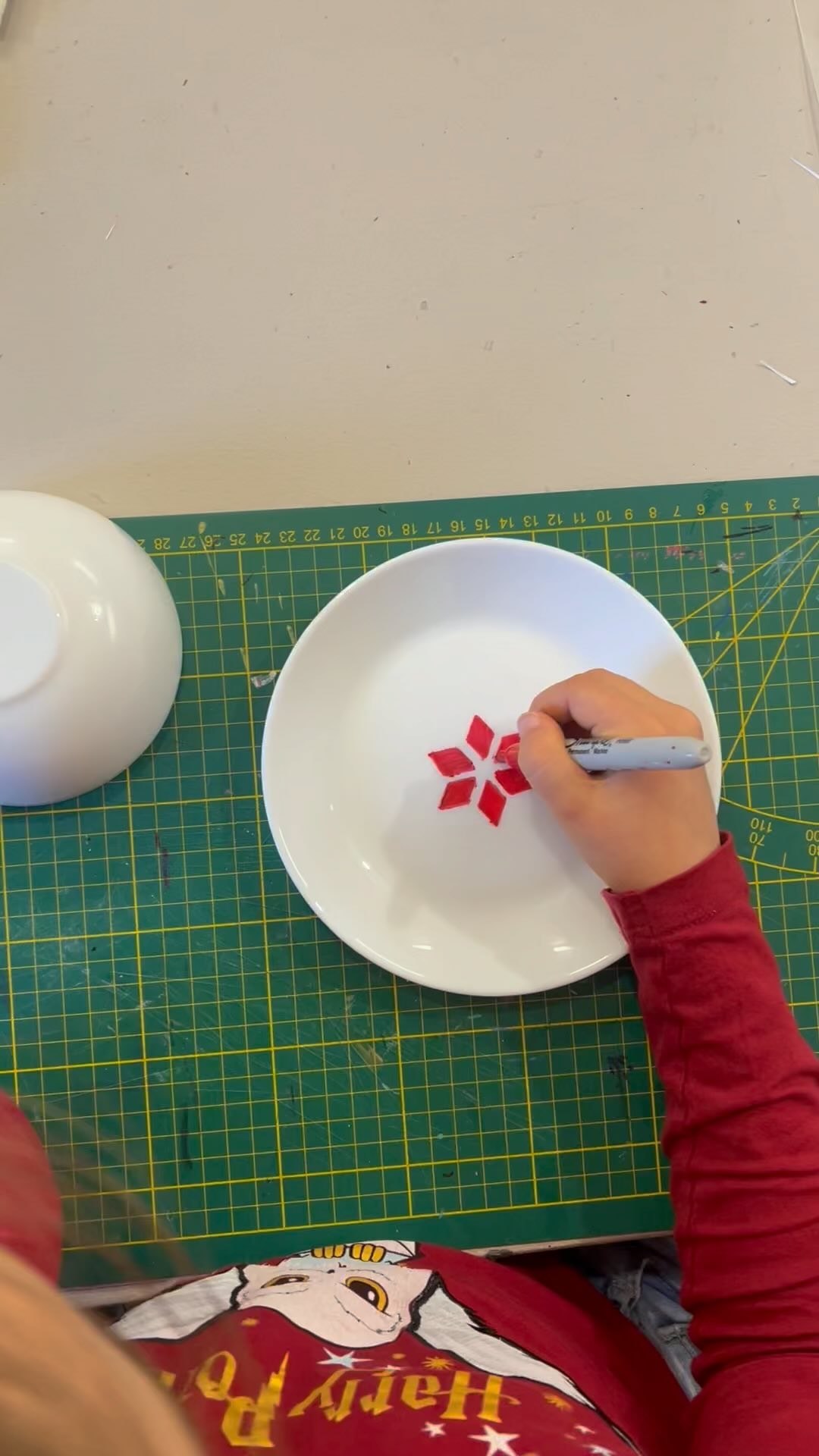 Atelier de loisirs créatifs à Annecy pour le plaisir de créer de jolis objets, upcycling apprendre à transformer, créer des objets décoratif pour la maison avec 3 fois rien .Une activité manuelle pour toute la famille .Diy à Annecy pour tous vos événements, Evjf, Babyshower, anniversaire, fête originale.#vacancescreatives #vacancescreativesannecy #evjfannecy #annecy#diyannecy#babyshower#vacancescréatives #annecylake #ateliercreatifannecy