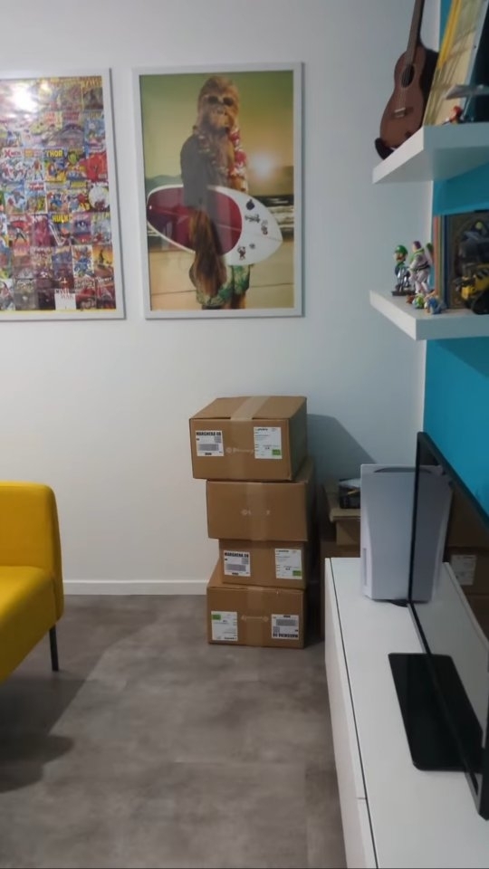 Ecco le scatole dell'edizone standard ๐คฉ
#giochidatavolo #boardgame #kickstarter #thisgameisshit #crowdfunding #boardgames #cardgame