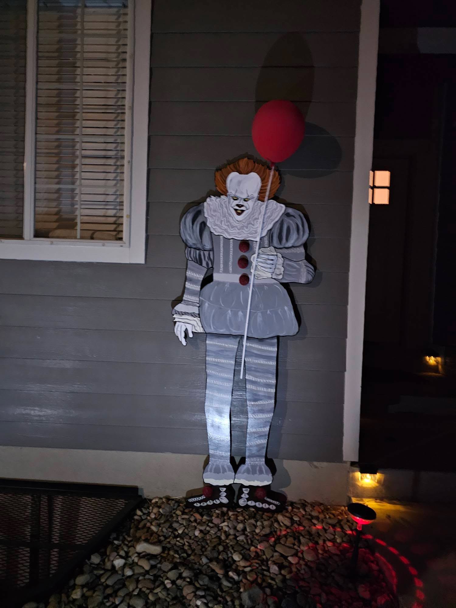 Finished Pennywise! He's 6'3 made out of 3/4 inch mdf wood, everything is done freehand, I drew them out, cut them out, sanded, primed, painted & them coated to withstand the elements! They are ready for the yard! Let me know if you want one or something else! I'm also working on a 6ft Beetlejuice, 6'5 Jason, 5'10 Freddy & a 3ft Chucky!
#jackskellington #halloween #freddy #freddykrueger #freddyvsjason #yarddecor #halloweendecorations #halloweencostume #halloweendecor #scary #clown #chucky #beetlejuice #diy #diyhomedecor #spooky #spookyseason