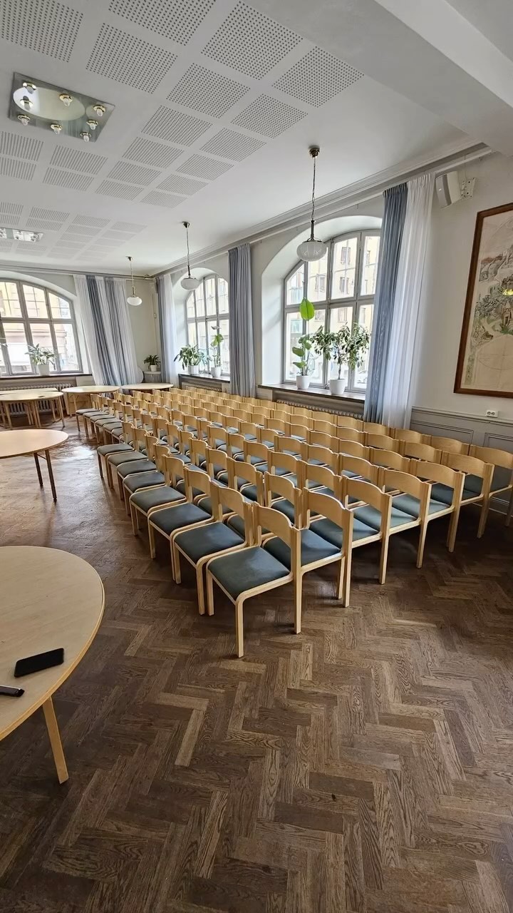 Tack Svenska kyrkan för ert förtroende att anlita oss för tvätt och rengöring av era stolar #FlygandeMattan