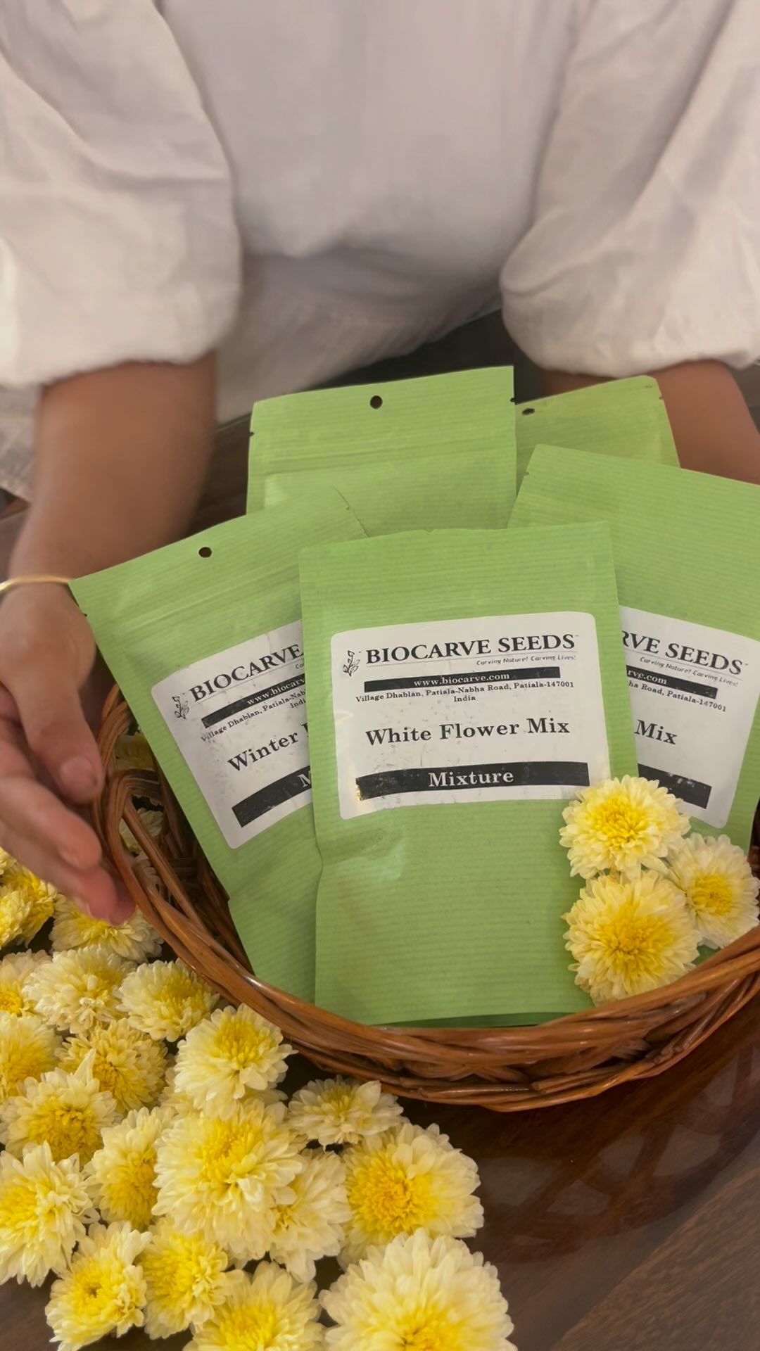 Flower Mix, let’s see how we sow them!
•Prepare the Area: Choose an empty garden space of 50-70 square feet. Ensure the soil is nicely tilled and mixed with organic fertilizer for the best results.
•Mix the Seeds: Before sowing, mix the seed mixture thoroughly to ensure an even distribution of different flower varieties.
•Sow the Seeds: Evenly spread the seeds across the prepared area.
•Cover with Soil: Lightly cover the seeds with a thin layer of soil to help them germinate properly.
•Water Gently: After covering the seeds, lightly water the area to help them settle in and start growing.
With these simple steps, you’ll be on your way to a beautiful, blooming garden!
#biocarveseeds #qualityseeds #seeds #gardening #seedsowing #gardeninglife #winterseeds #winterseedsowing #winterflowers #whiteflowerseeds #seedmix #seedmixtures