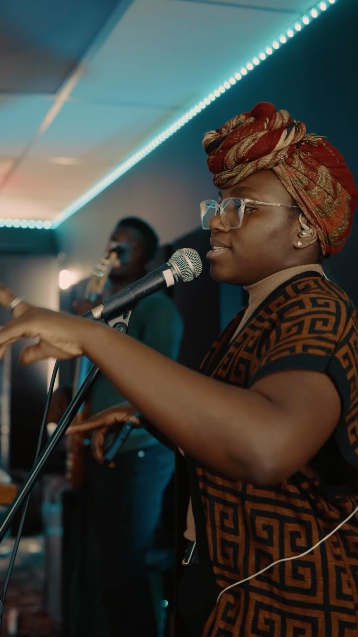 Rehearsal video for the band @melafrique_ before their concert.
#videography #photographer #videographer #photography #mowlyve #nowlyveinc #videoservice #videographyservices #photographyservices #contentcreation #commercialvideographer #commercialphotographer #yegvideographer #yegphotographer #edmontonphotographer #edmontonvideographer #videomarketing