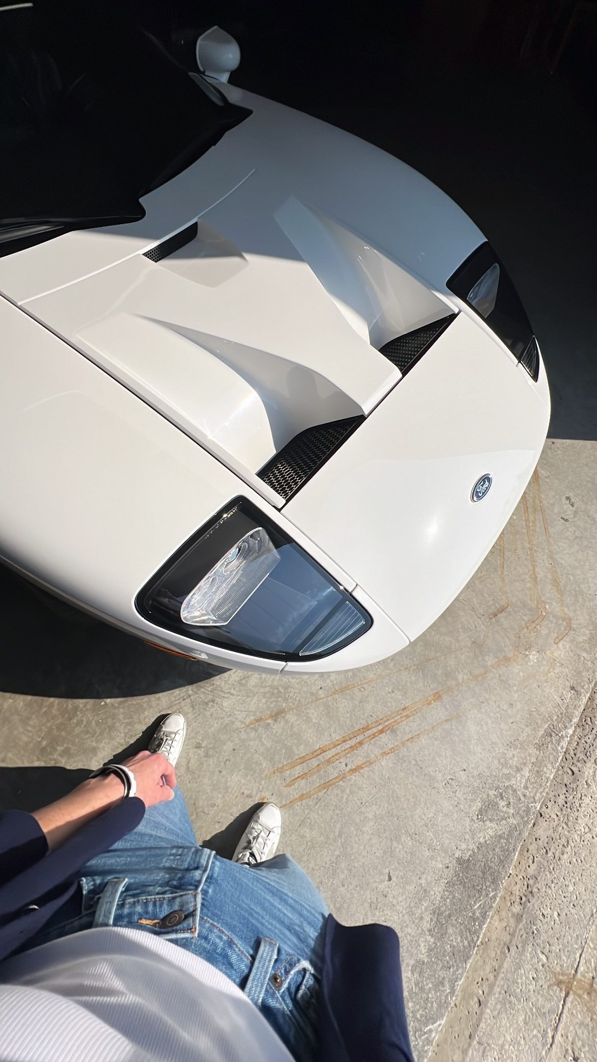 Brought in for a detail and now she’s ready for the Ford GT Rally! ✨ #FordGT
.
.
.
.
#SupercarSaturday #GT40 #BecauseRacecar