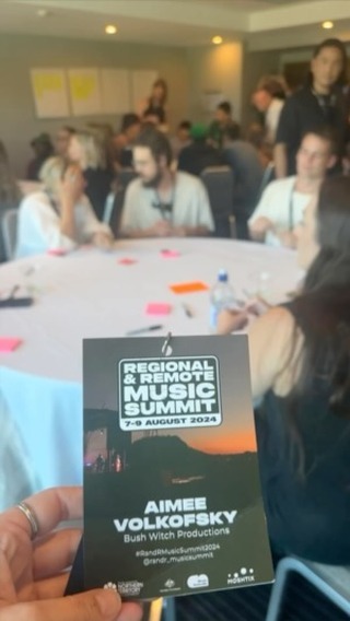 Thanks to @soundnsw and @musicnsw for the ride to the Regional Music Summit! Amazing to meet other musicians and organisers working hard to help music happen in regional and remote places. And to get to catch some incredible talent gathered on Larrakia country right now! Can’t believe I got to catch so many music ICONS in one weekend! Darwin is 🔥
Getting to experience the NIMAS and some showcases of First Nations Artists, it struck me how Indigenous artists are incredible at acknowledging the communities they’re from, the families and places that made their stories. They raise up places outside of the big city centres. Even the most “urban” and internationally acclaimed artists always brings stories of place and environment to the fore.
As a regional artist, I for one feel seen and validated, and proud to be living on Wilyakali and Barkindji country, making and cultivating music.
#regionalmusic #remoteaustralia #brokenhill
#musicnsw #larrakiacountry