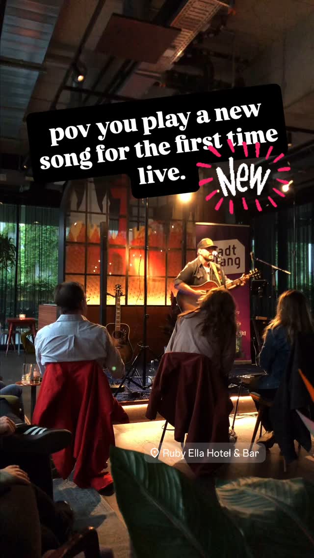 last time i shared a new tune called 'hell or high water' - what do you think? can’t wait to play it again! #newsong #livepremiere #premiere #hellorhighwater #musician #live #music #cologne #bonn #singer #songwriter #newtune #acoustic #stadtklang ##concert