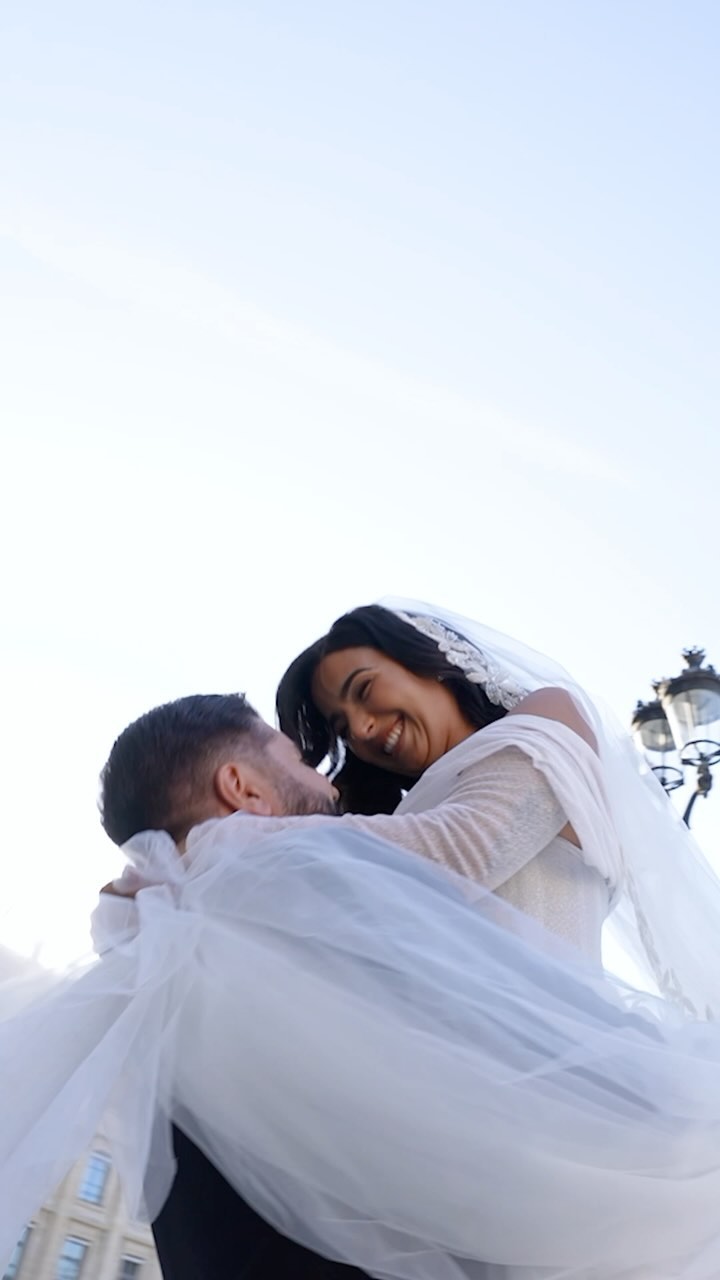 Paris, où chaque regard devient promesse et chaque baiser une éternité.
#wedding #weddingparis #bride #turkishwedding #mariageturc