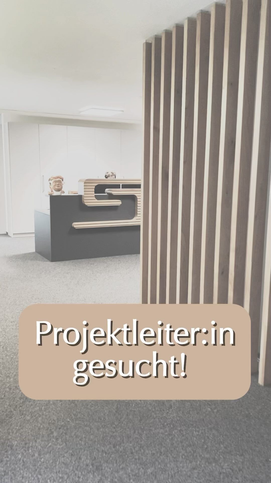 Teil deine Leidenschaft mit uns und bewirb dich jetzt! Wir freuen uns auf dich!
#projektleiter #schreiner #geilesteam #eigenproduktion #wirliebenunserenjob #schreinerherz #neuerjobneuesglück #leidenschaftverbindet