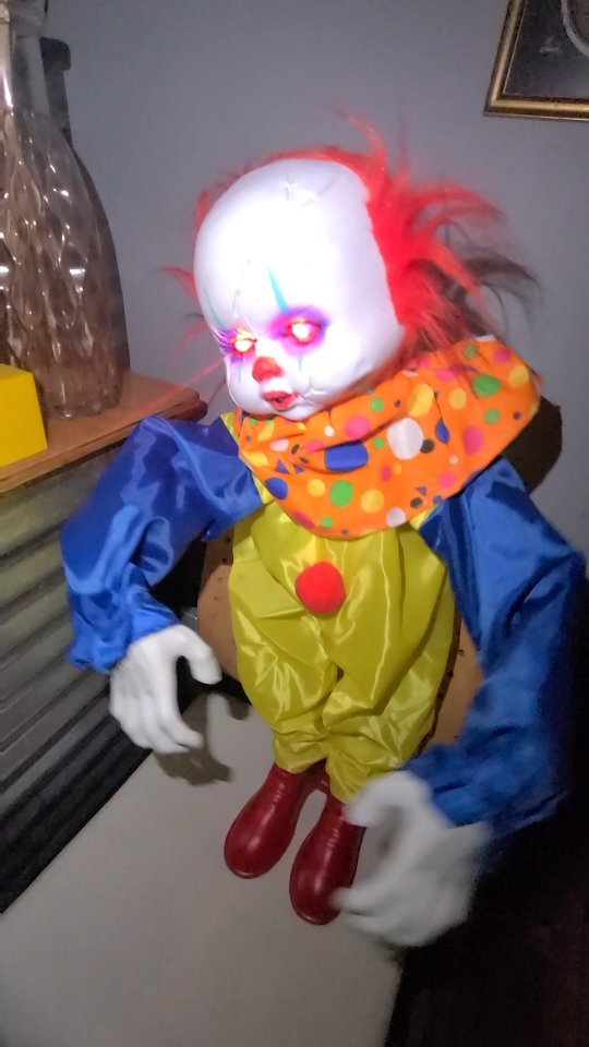 It's Spooky Season at Kaosamai
Come check out this year's decor. There's even more outside and rooftop as well
Stop by, take pictures, and enjoy some amazing thai food while you're at it
#fremont #smallbusiness #centeroftheuniverse #seattle #thai #halloween #houseofhorrors #scary #fun #October #hauntedhouse #spookyseason