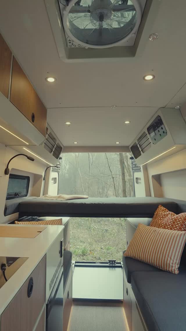 We said goodbye to Summit today as it headed off to the Outer Hebrides with it new owner. Can’t wait to hear about the adventures they go on!
Keep your eyes peeled for the next one 👀
#onyvansuk #advanture #mantge #4x4camper #offgridcamper #adventurevan