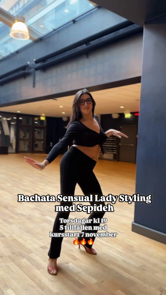 🚨 Kursstart torsdagen den 7 november 🚨 5 tillfällen Bachata Sensual Lady Styling med Sepideh på torsdagar kl 19. Pris: 990 kr. Lär dig grunderna i denna otroliga dansform! Vi kommer även att träna in en koreografi. Anmäl dig på vår hemsida www.danceconnection.se.
@seppiassadi
#bachatasensual
#bachatastockholm
#stockholmdc
#dansaistockholm