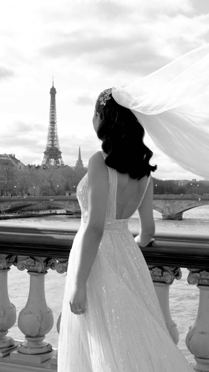 From Paris with love ✨
#bride #weddingparis #kurdishwedding #weddingtrend #fypシ゚ #weddingdress #weddingday