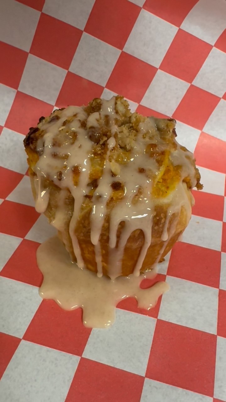 ‘Tis the season for our Pumpkin Popovers, and this year, we’ve brought back a classic: the Pumpkin Dessert Pizza! Both are now available to Order Online! 🎃🍕❤️
🍕Tomasso’s Pizza and Subs🍕
📲Order Online at tomassospizza.com
Dine In••Takeout••Delivery
Family Owned & Operated
Est 1981 in Boca Raton, FL
561-392-8985