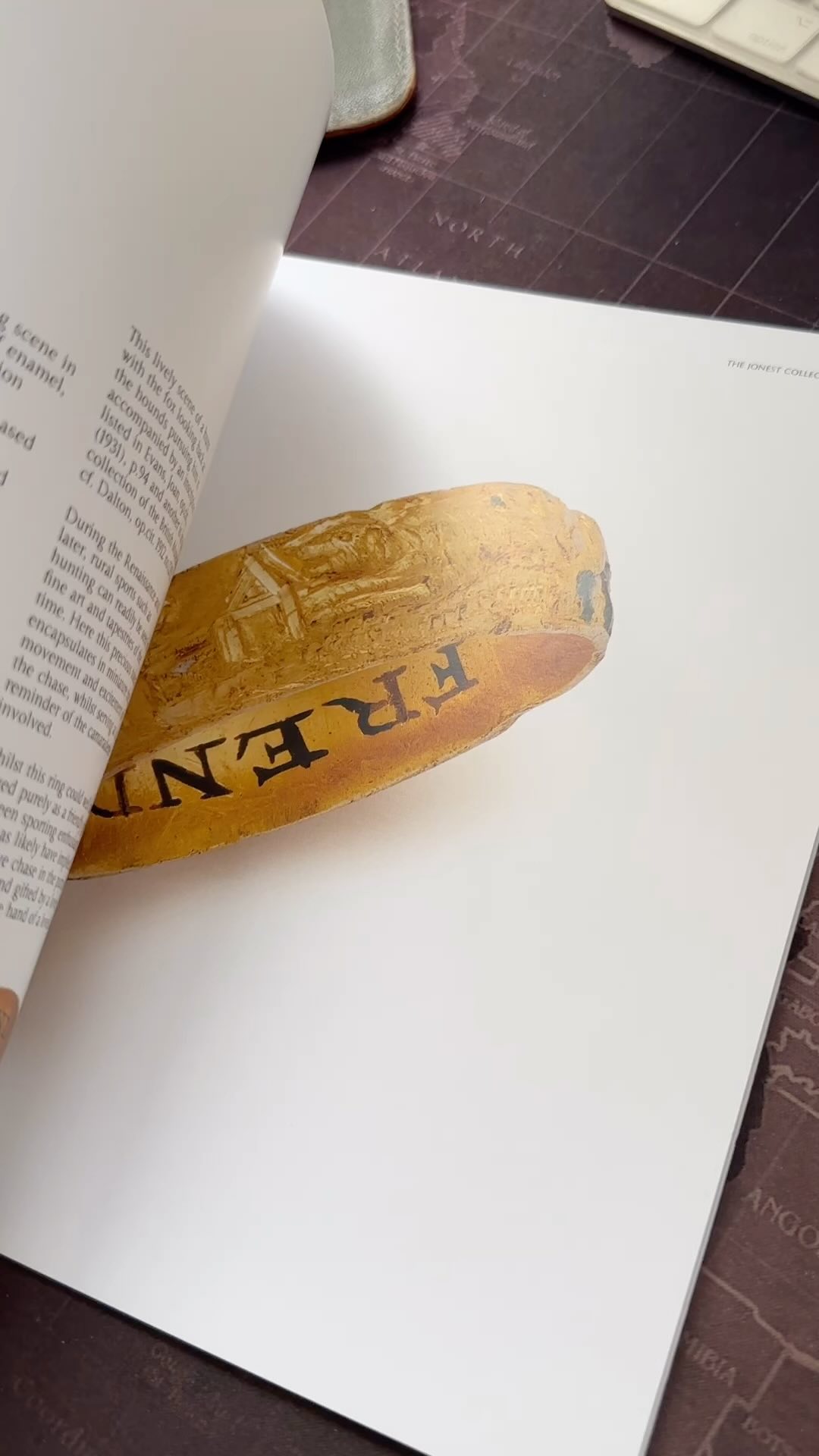 🇬🇧Thank you so much @richmondandbutler my 💎back row buddy. The back row is now a thing hey? What an amazing day, so lucky to see all of these amazing rings all together. Incredibly well done to you! A very very memorable day. Thankings to @jewelleryvaluersassociation and @shirley_mitchell_fga for organising a great day out. We saw some amazing treats…. But if I show you… I’d have to kill you 🤪 @siavonp @raymondmorathgibbsjewellery 🩷 so good to see you. Lisbon here we come!!!