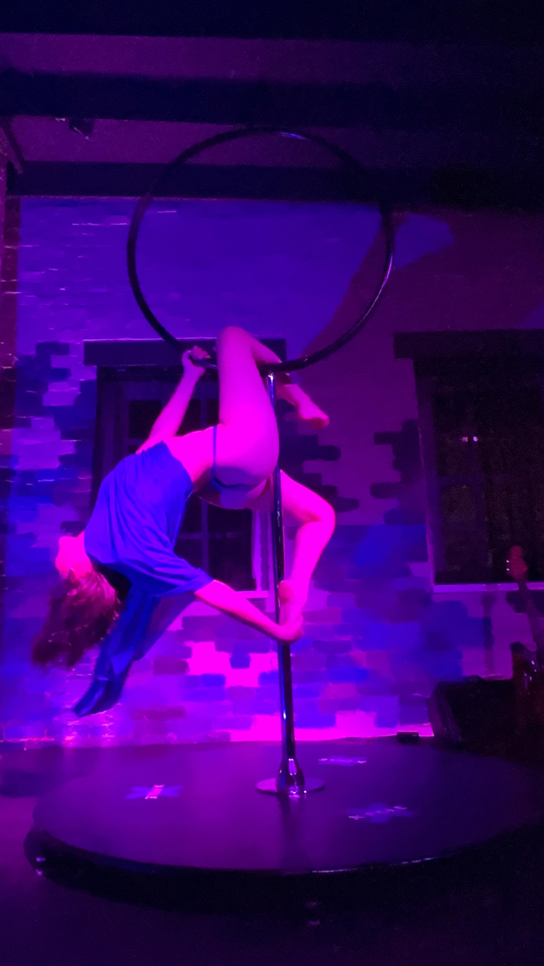 It’s the era of FEMININE ENERGY 💅🫦🎀
Check out these stunning ✨ moments from @pinkfaerieproductions show that graced our space 💗
#richmondva #rvaevents #rva #queerrva #gayrva #rvashows