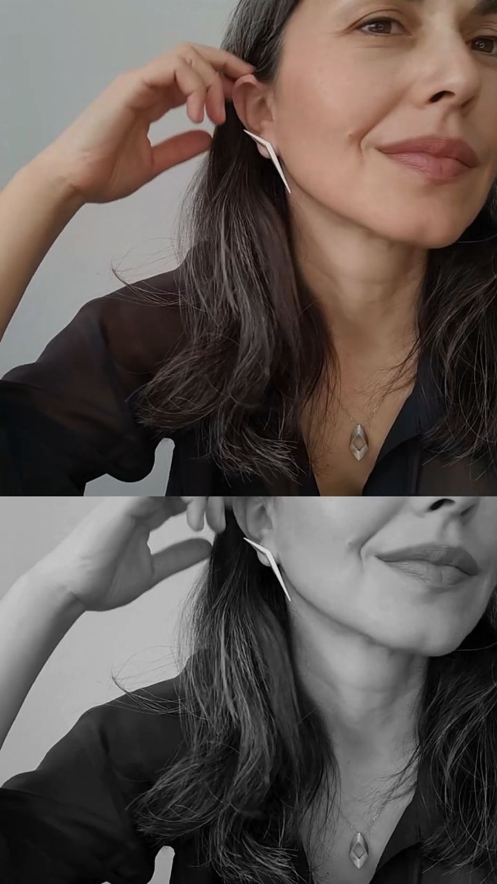 Hey guys!
These sterling silver earrings are now available online! I am offering only 5 pieces at a discounted price (25% off) to celebrate the new upcoming collection.
Once the 5 pairs are gone, they will be available at their original price. Make sure you secure one!
#earringsoftheday #NewCollection #StatementEarrings #BoldEarrings #JewelryDesign #handmadejewelry