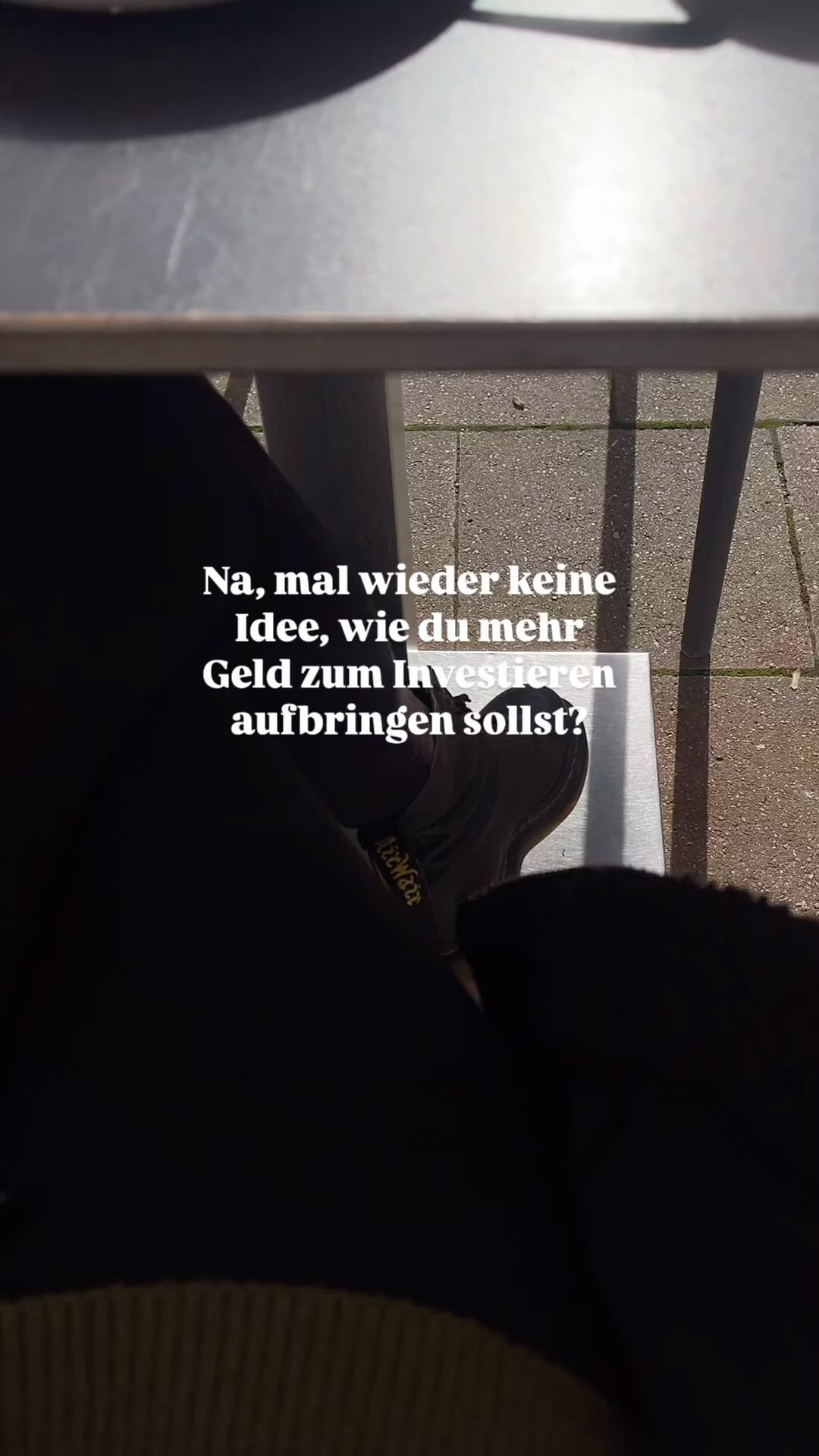 Ich zeige dir, wie‘s geht 😊
Es gibt ganz klare Schritte, die dich zu mehr Geld bringen und wie du mit dem Investieren starten kannst!
1️⃣ Ausgaben tracken und alles unnötige eliminieren
2️⃣ Kreativ werden und auf allen Wegen die dir einfallen deine Einnahmen erhöhen
3️⃣ Dich bei einem Broker anmelden und mit einer regelmäßigen Sparrate anfangen zu Investieren
Selbst kleine Beträge führen zum Erfolg - glaub mir!
💸
Wenn du dir eine Begleitung wünschst, die dich sicher und Schritt für Schritt durch diesen Prozess mit Wissen, viel Herz und Einfühlungsvermögen unterstützt, melde dich bei mir 🧡
#fraueninvestieren
#finanzenfüranfänger
#finanzenfürfrauen
#wegbegleitung
#finanziellefreiheit
