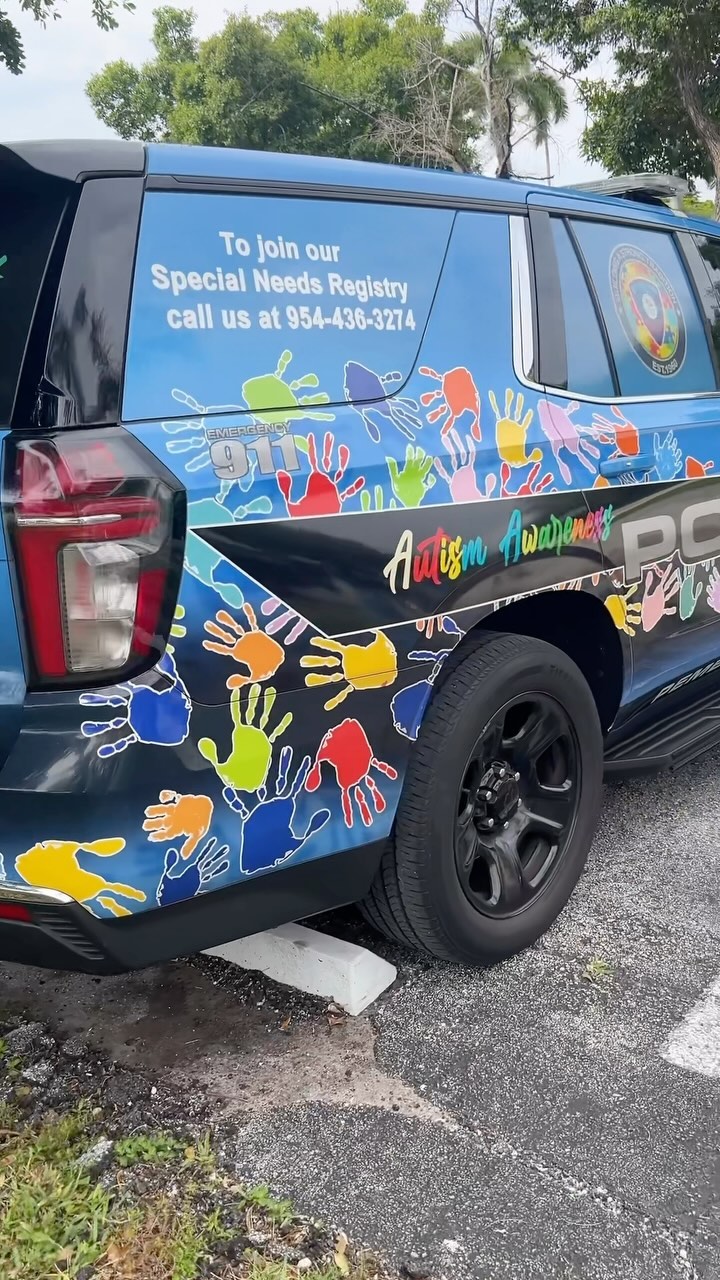 Today, our kiddos got the ultimate behind-the-scenes tour with our local police! 🚓👮♀️🚁 From cruisers to choppers, they learned how our heroes keep us safe every day. Who knows—maybe we’ve got some future officers in the making! 💙 Huge thank you Officer Romero and our local police departments: @browardsheriffsoffice and @ppinespd for giving our kiddos an unforgettable experience! #SafeAndSound #LocalHeroes #FutureHeroes