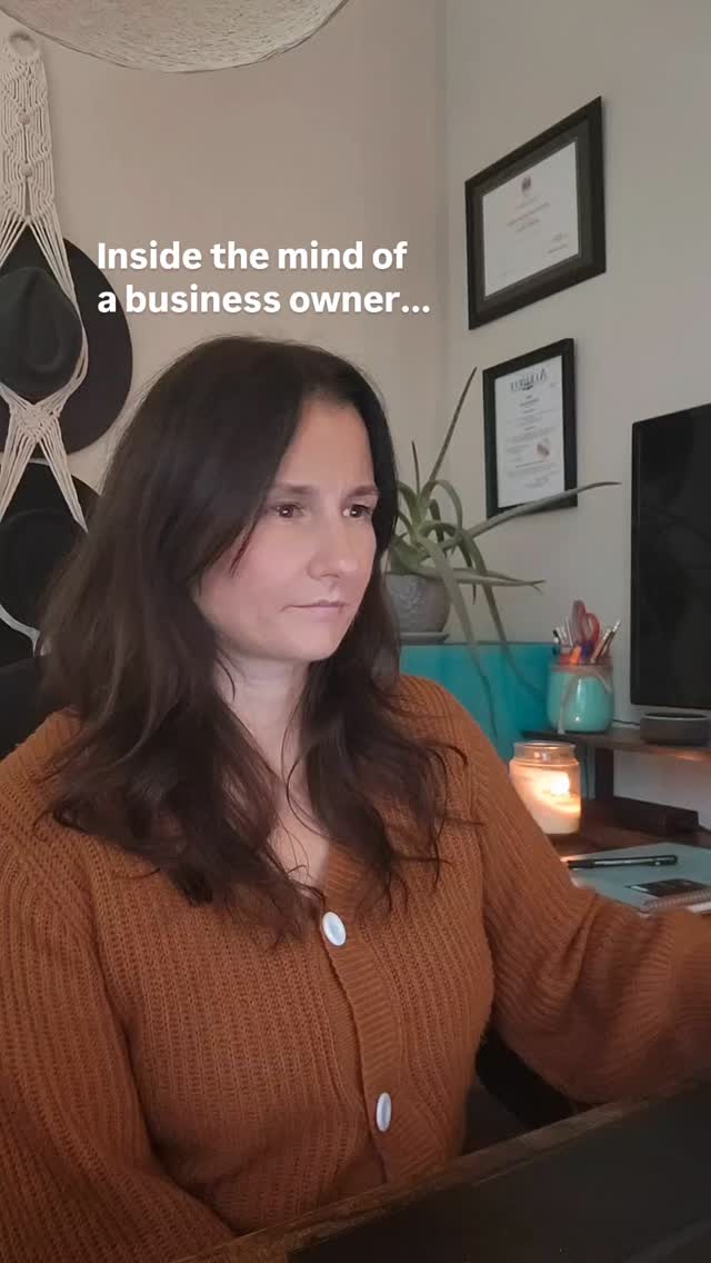Y'all, it's confusing out there. ๐ฌ If you're navigating the digital landscape and feeling lost, you're not alone. There are so many opinions and buzzwords floating around.
So what should you be doing? ๐ค
Well, it really depends on your business, your goals, and your budget.
Want to have a no obligation chat? Book a 15 minute coffee chat with me (Ash). Find the link in my bio @ashcreative.ca