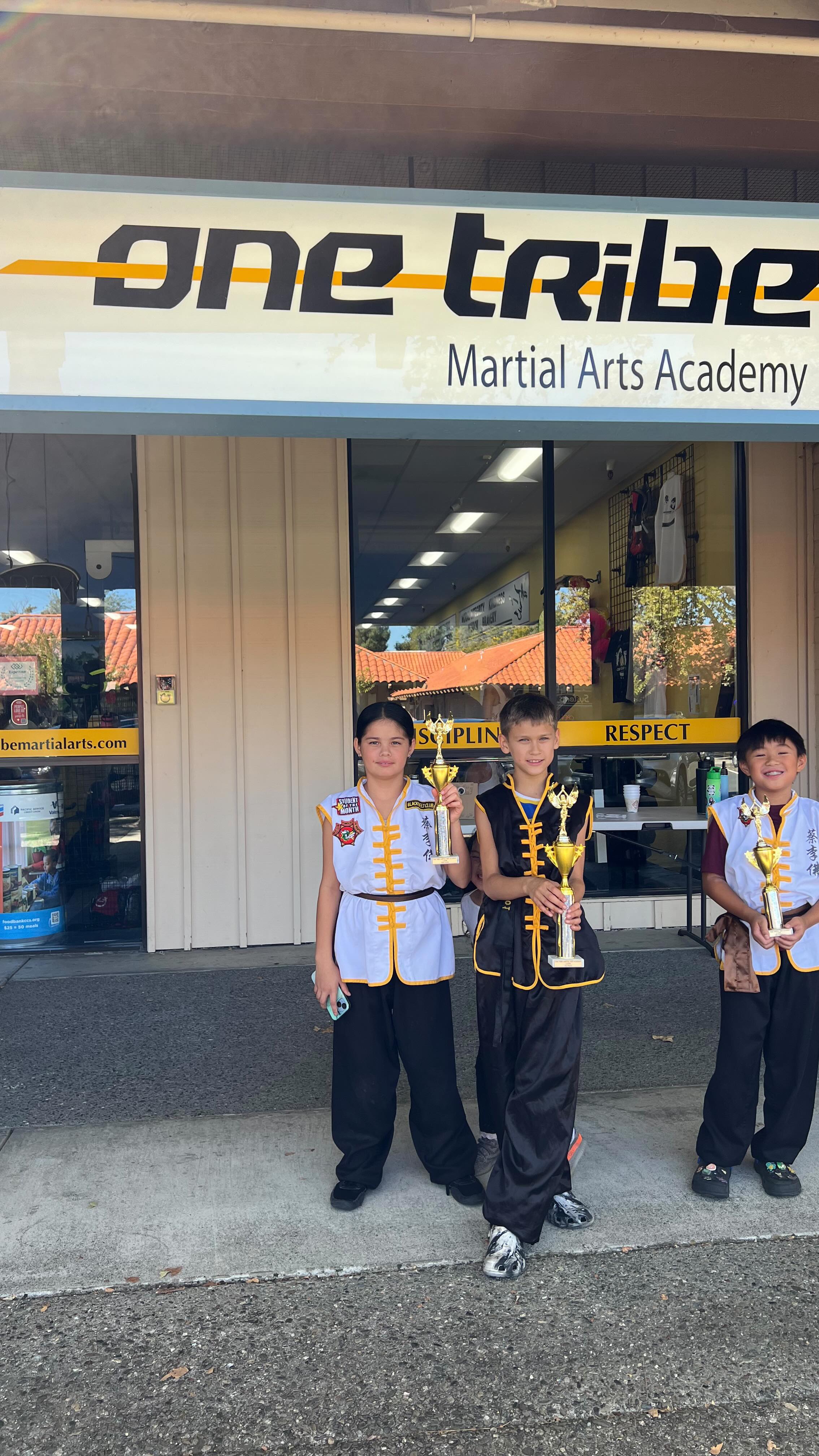 Congratulations to everyone who competed at our Skills Day! Whether this is your first time competing or if you’re a seasoned competitor, we are so proud of you! Competitions are a great way to sharpen your techniques and work towards your goal.
Don’t forget to register for @tatwongkungfu Kung Fu Quest on November 6th! This will be a virtual tournament. See you then!
#onetribema #kungfu #strongertogether #tatwongkungfuacademy