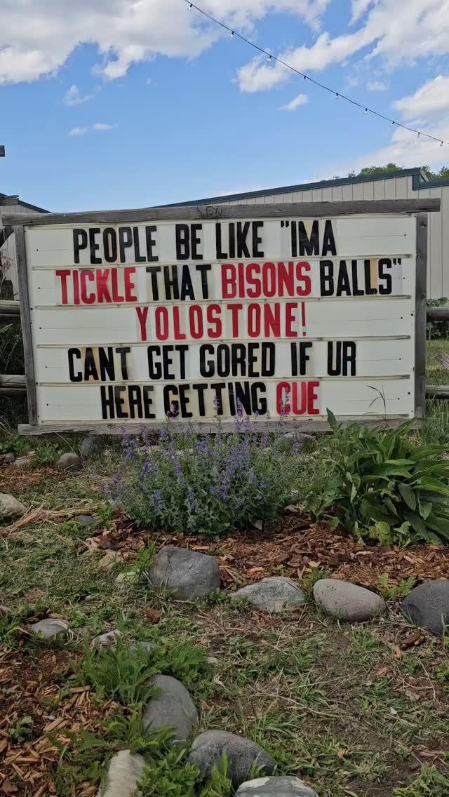 🦬🫎🏔⛰️🏞Y O L O S T O N E!🏞⛰️🏔🫎🦬
🤠
Eat BBQ and dont be <THAT> guy.
#yellowstonenationalpark #yellowstone #wyoming #montana #nationalpark #tourist
@touronsofyellowstone