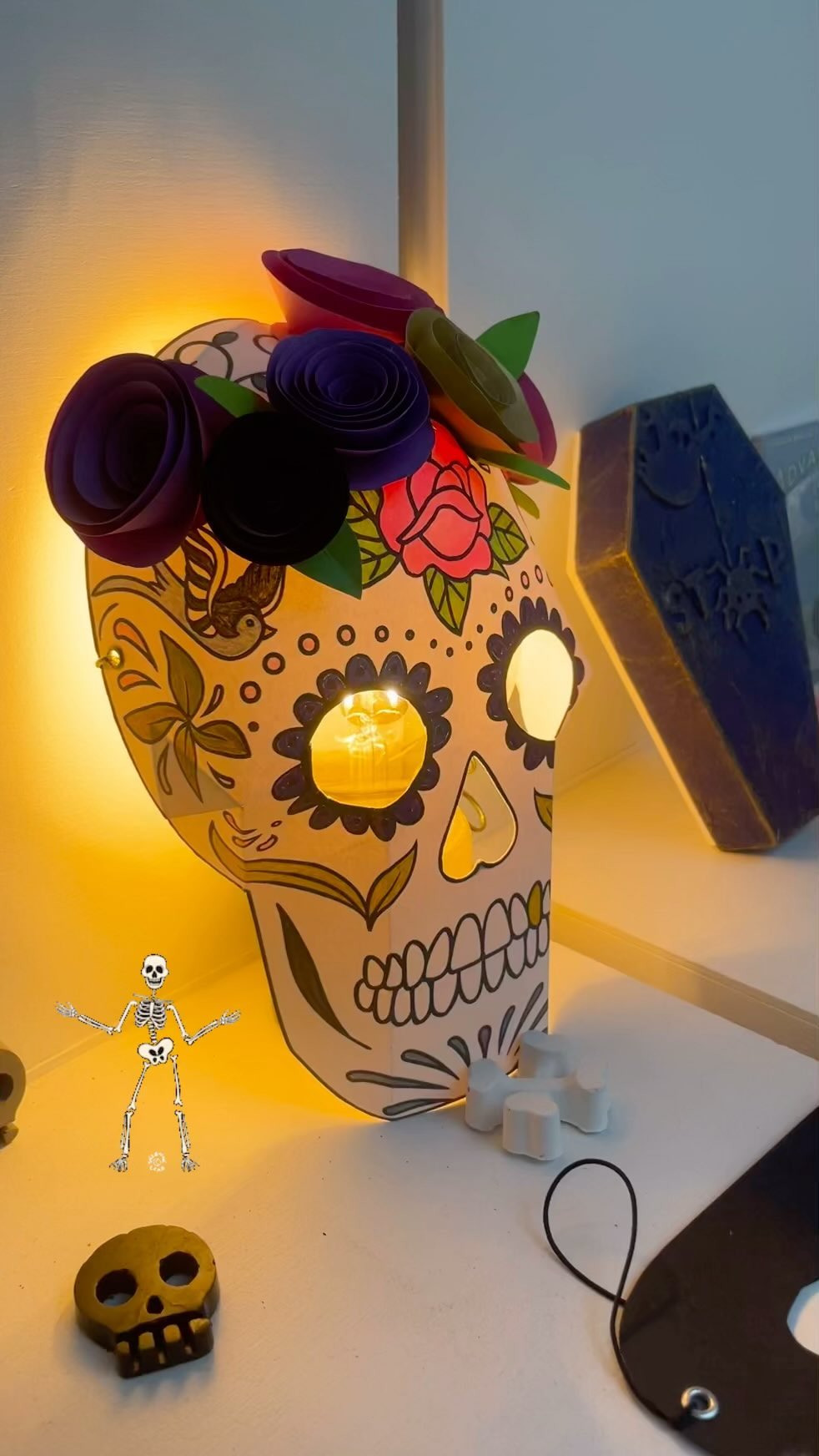 Rejoins-nous pour un stage d’Halloween magique ! Plonge dans l’univers des créatures mystiques, des sorts rigolos et des bricolages ensorcelants. Viens créer ton accessoire… tout en t’amusant !
.
#atelierurbafab #urbafab #loisircreatif #activitemanuelle #stage #ateliercreatif #halloween #marseillehalloween #cercueilhalloween #fantomehalloween #decorhalloween #masquemexicain #citrouille