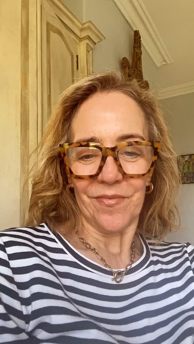 A cancer diagnosis doesn’t just impact one person, it ripples through your entire relationship.
In this Sneak Peek from my new book, I talk about what I wrote in the chapter, “Managing Your Relationship and Cancer. A Partner Makes You a Mother—And a Survivor”
I mention sensitive topics that affect every marriage including:
— The emotional distance that can form after your diagnosis
— The pressure to “stay strong” for your partner
— How parenting through your cancer adds a whole new layer of stress and lessons on managing the chaos together
Juggling cancer, marriage, and raising a family isn’t something you prepare for, but so many are living it.
Check out this chapter and more. Link in bio to purchase ⬆️