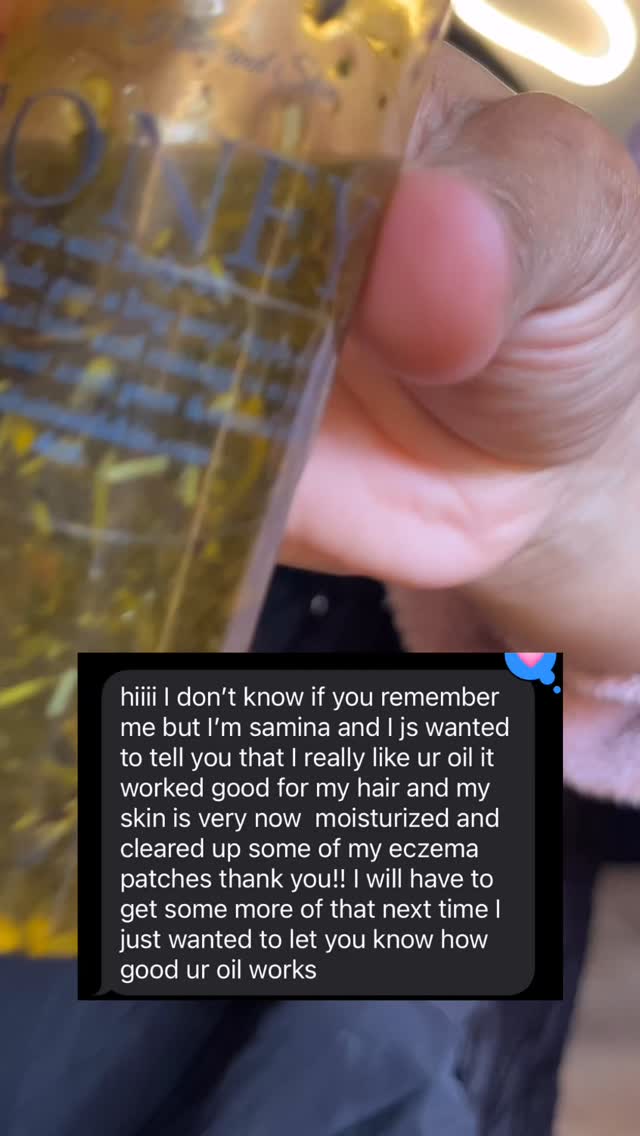 🙏🏽 Honey improves blood circulation on the scalp, reduces hair breakage, reduces scalp and skin inflammation, promotes hair growth and has antibacterial properties. Honey also contains a natural source of sulfur that gives hair its healthy strength and elasticity.
Link in bio.