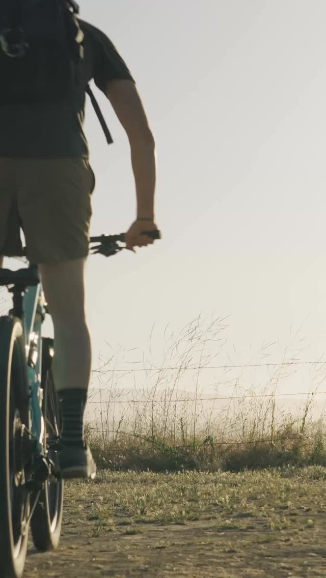 We almost lost ya, but glad to have you guys back @revelbikes 🤘🏻👊🏻
.
.
.
#mtb #mtbforlife #revelbikes #southerncalifornia #reels #mountainbike #sonyalpha #sonya7iv