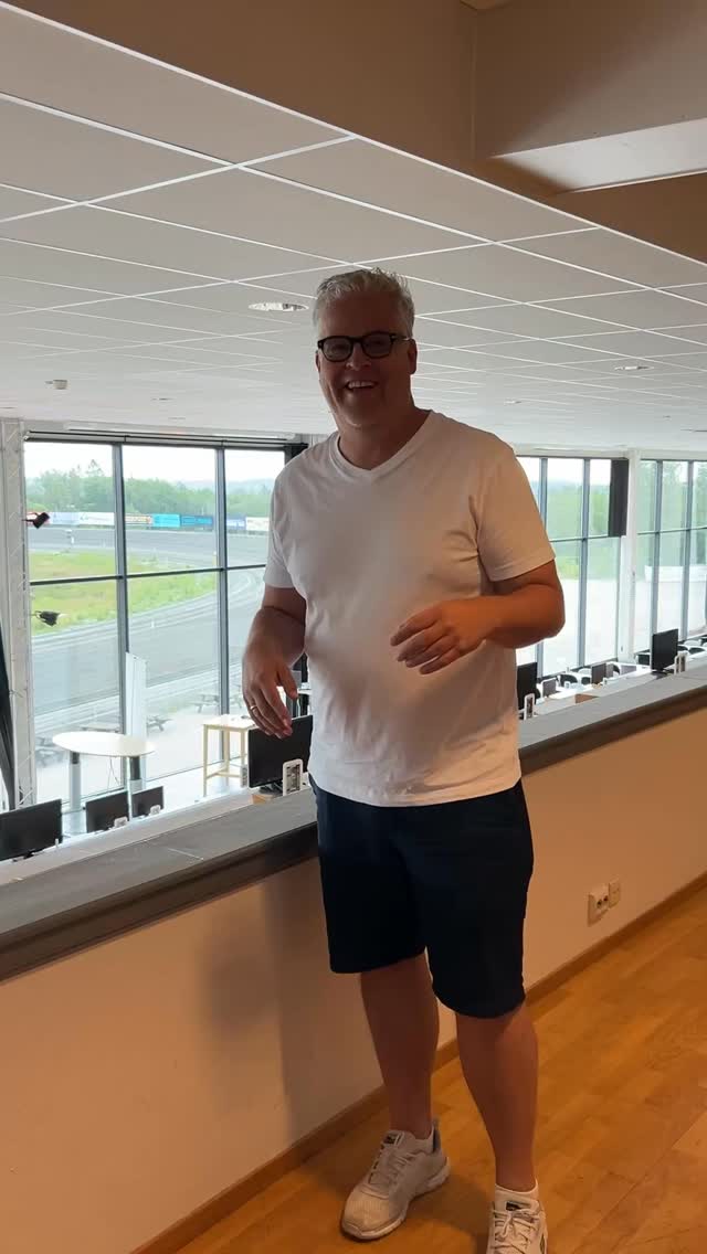 Bestill her: https://event.checkin.no/120930/v75-sommertravet-med-nm-loerdag