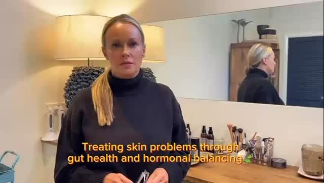 Combining Isabel’s 25years of practice and integrative Chinese medicine,nutrition,phycho therapy,hypnotherapy with Amelia’s 30yrs as a skin/dermal therapist were making huge changes to problematic skin the holistic way internally and topically 🙌🏼