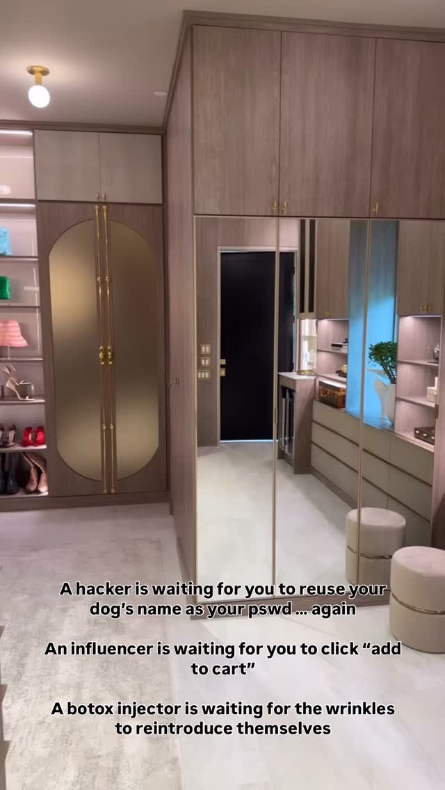 Everyoneâs got something theyâre ready to help you with đ
Me?â¨Iâm here when youâre ready to make your dream closet a daily reality â¨
đŠ DM me if youâre ready to start your closet journey đđźIâd love to help.
#CustomClosetDesign #ClosetInspo #DesignMatters #ClosetGoals #FunctionalLuxury #ClosetGlowUp #ClosetDesigner