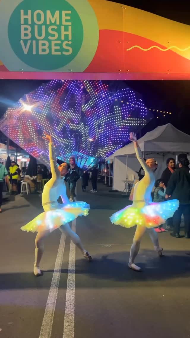 Grace meets glow ✨
Our LED Ballerinas lit up Homebush Vibes with elegance, light, and a touch of magic. Floating through the crowd with luminous poise, they brought sparkle to every corner of the night.
Perfect for festivals, evening activations, and events that call for something beautifully unforgettable.
#LEDBallerinas #DanceCircus #HomebushVibes #RovingEntertainment #LightUpTheNight #EventEntertainment #FestivalVibes #GraceInMotion
thanks @enhancentertain