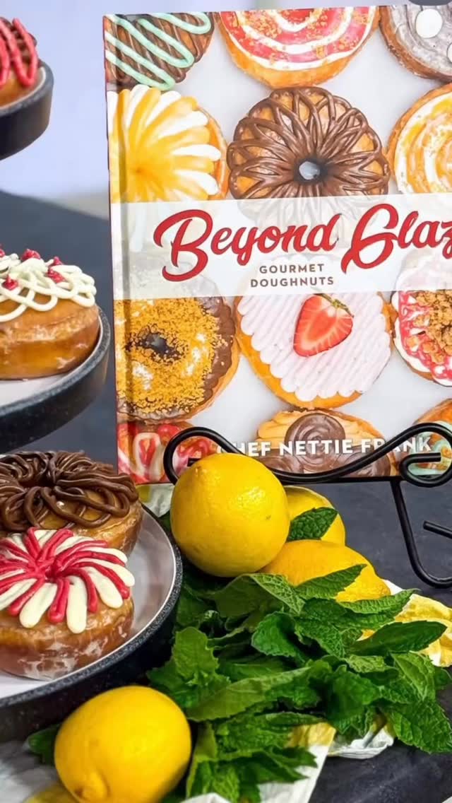 Welcome to Pan to Page, your behind-the-scenes cookbook partner.
If you’re a chef, food creator, or culinary pro with a dream to publish a cookbook (but zero time to manage the process), that’s where I come in.
I’m Sarah, a project manager who helps chefs turn their ideas into beautiful, finished cookbooks - without the overwhelm.
➡️ Follow along to learn how we make it happen, and how your future cookbook can get from idea to finished product!
#CookbookCoach #CulinaryDreams #ChefLife #cookbooks #ciagrad #culinaryinstituteofamerica