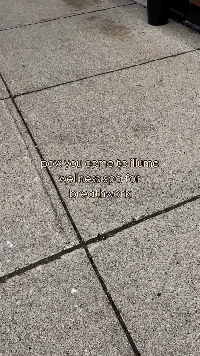 ✨Breathwork POP UP June 26✨
Enjoy the benefits of @illumewellnessspa Salt Sancuary Halotherapy room while we bring intention into your breath to support your whole body and nervous system.
Transmute, Transform, & Tame that Brain with these life giving sessions.
A soul recalibration summer sanctuary session for the holders, helpers and givers. It’s time to give back to yourself.
Message to inquire about booking or to join the waitlist for the next pop up Breathwork day at @illumewellnessspa
#breathworkhealing #breathwork #selfcare #spadays #supportlocal #community #colab #colaboration