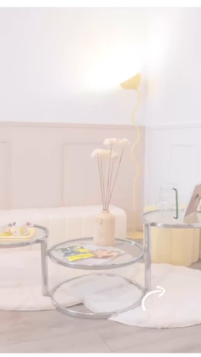 🌸☀️💕55 merci… et bien plus encore 🌸
En novembre 2024, j’ouvrais timidement les portes de mon showroom de robes de mariée, avec le cœur plein de rêves et un brin d’appréhension…
Aujourd’hui, vous êtes 55 mariées et futures mariées à m’avoir fait confiance.
55 histoires, 55 sourires, 55 moments partagés… et autant d’émotions.
Merci.
Merci de m’avoir choisie pour un moment si précieux.
Merci de m’avoir permis de vivre cette aventure.
Grâce à vous, je suis là, aujourd’hui, pleinement épanouie dans ce que je fais.
Je ne regrette rien. Je ne changerais rien.
Et j’espère de tout cœur que cette belle aventure continuera encore longtemps. 💫
Du fond du cœur, merci pour votre confiance, vos mots, vos regards et vos robes…
Avec toute ma gratitude,
💗 Pauline
#mariage #merci #location #surmesure #demimesure #RobeDeMariée #ShowroomMariage #Mariée2025 #mariage2024 #WeddingDress #bonheur #AventureHumaine #Epanouie