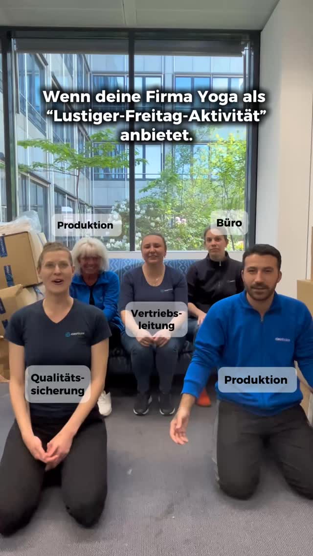 Tja was sollen wir jetzt dazu sagen… So viel zu „entspanntes Team-Yoga“!😂