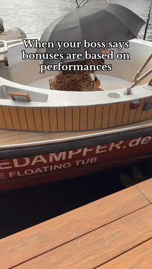They said “work performance” and I gave them ✨boat choreography✨, leopard fur, and main character energy.
Tag the coworker who would absolutely do this at the office party🤣❤️
#POVOnDeck
#BonusModeActivated
#WorkPerformanceCheck
#LeopardPrintEnergy
#MainCharacterVibes
#OfficeToOnDeck
#TikTokComedy
#BerlinBoatLife
#BadedampferBerlin
#CorporateButMakeItFashion
#EmployeeOfTheMonthEnergy