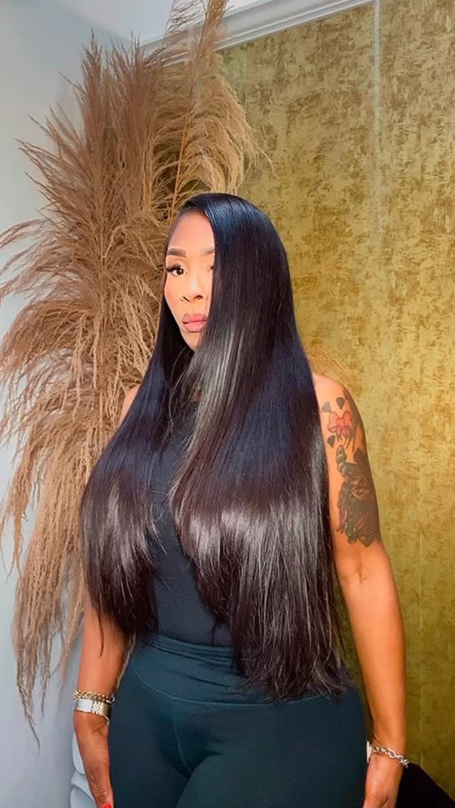Good hair is a Flex!
Don't sleep on out straight Hair, it's definitely a go to for the girls that love wearing theryhair straight. But, definitely a look because you can curl it and it hold curls perfectly 💕
Raw Cambodian Straight
30,30,30,30
Shop our Online Boutique ⬇️⬇️
www.jazzyhairboutique.com
Or in store for local pickups!
Come see us❤️
📍126 W Rector #100
San Antonio Tx 78216
☎️ 210-634-9464
Or text 210-488-0511
We have the best Raw Cambodian Bundles, closures, and frontals hands down. Lengths 14-30 available and on hand.
-
-
-
-
-
#sanantoniohair #dallashairstylist #sanantoniobundles #austinhairstylist #houstonhairstylist #sanantoniohairstylist #sanantoniosewins #sanantoniowigs #sanantonioweaves #sanantoniobundles #sanantonioblackhair #sanantonioblackhairsalon #jazzyhairboutique #rawhair #cambodianhair