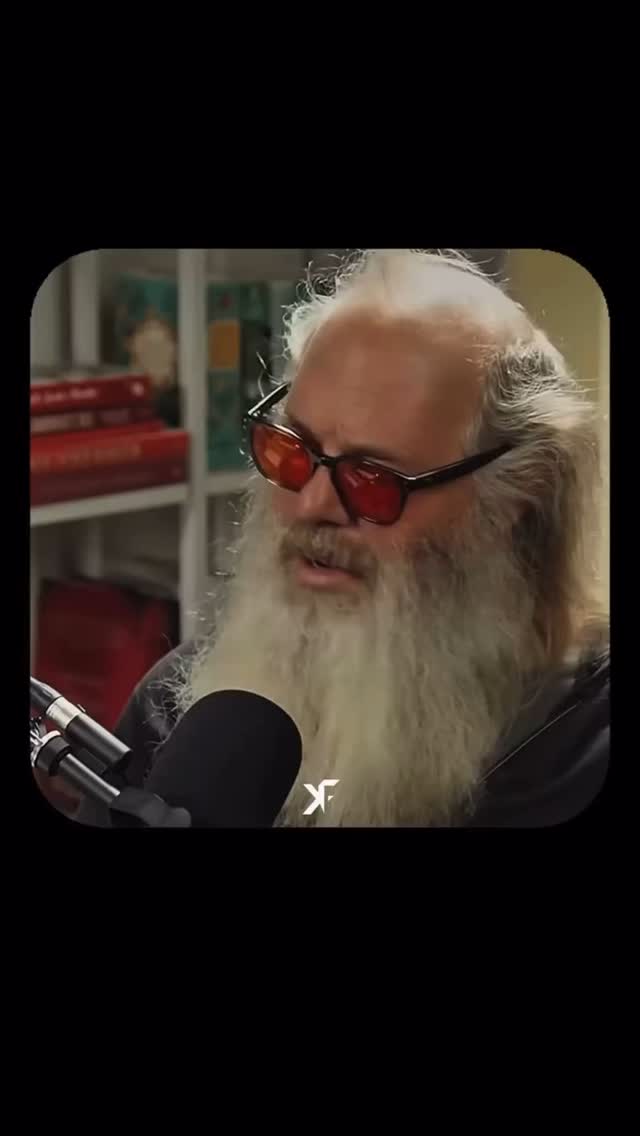 What if the only thing holding you back... is a story you keep telling yourself?
How many times have you said, “I can’t do this,” or “That’s just not me”?
We become prisoners of our own beliefs,trapped not by truth, but by repetition.
But freedom begins the moment we shift the narrative.
✨ Instead of “I’m not good at this,” say “I just haven’t done it yet.”
Stop using your mind to limit you.
Start using it to launch you 🤍
.
.
.
.
#mindsetshift #reframeyourthoughts #growthmindset #breakfree #believeinyourself #rickrubin #reelsinstagram #explorepage #emiliemacas