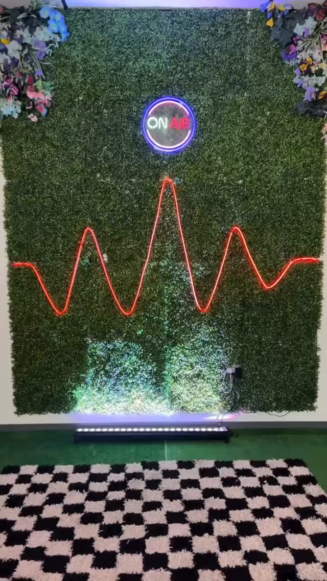 @seaofghosts.band had an absolute killer performance last week on our show! Watch the full length video over on our YouTube 👻
#cleveland #cle #akron #performance #supportlocal #akronmusic