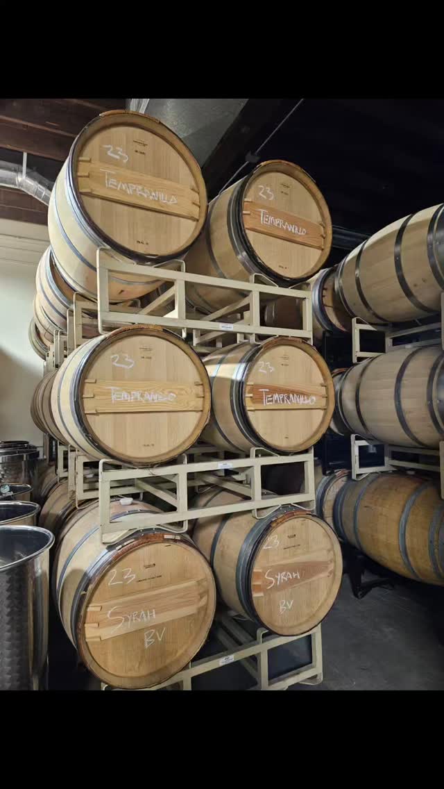 ๐ทBehind the Barrel Tour! Our guests got to try wine from different barrels and learn about the process from owner and winemaker Corey Norsworthy of @terravincellars and enjoyed the chill vibes and tunes at @vines79_wine and @theblueberylwinery ๐๐ถ๐ฅ#gvgrapesandgrains #winemaking #barreltasting #winetour #winetasting #coloradowinecountry #drinklocal #drinkcoloradowine #palisadecolorado
