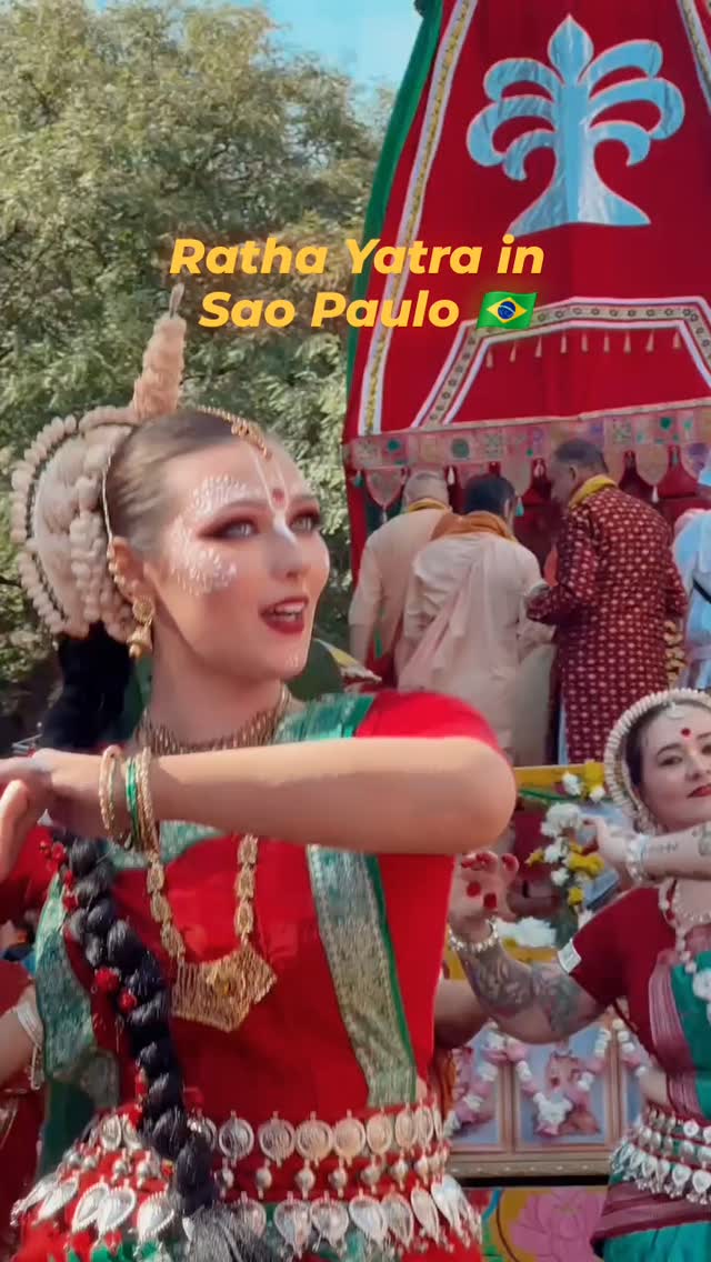 Ratha yatra 2025 - Sao Paulo, Brazil✨️✨️
.
.
.
Credits to @narayani.devi.dasi
#rathyatra #jagannatha #jagannathrathyatra #brazil #saopaulo #paulista #krishna #krishnabhakti #bhakti #bhaktichakor #vana #vanamadhuryamofficial #vanamadhuryam #vanamadhuryambrasil #jaygurudev