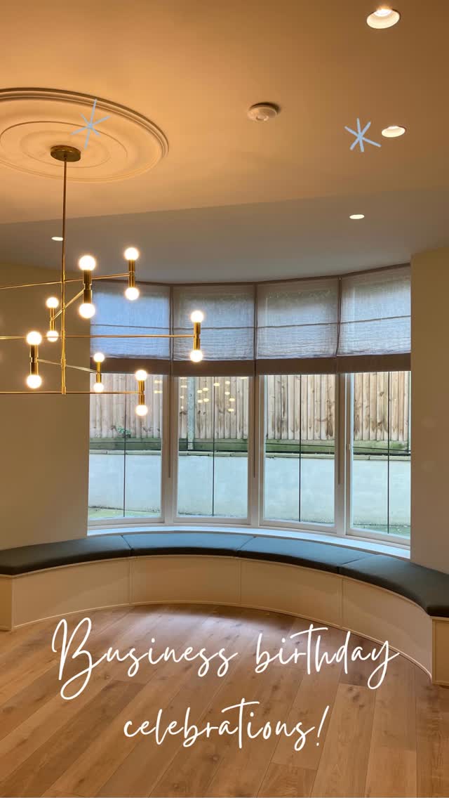 This weekend marks 6 years since starting my business and it has just flown! I’ve switched work rooms, grown my sample book library, become VAT registered, developed a long list of suppliers, turned my hand to new ideas, connected with other makers, been to trade shows, learnt a HUGE amount and have loved every minute! Here’s to the next six!
#balham #tooting #southlondon #earlsfield #maker #wandsworth #softfurnishings #local #balhammums #bespoke #localmakers #softfurnishing #curtains #romanblinds #smallbusiness #windowseat #luxury #interiors #cushions #windowtreatment #windowtreatments #fulham #handmade #madetomeasure #custommade #balhamlife #nappyvalley #tootingbec