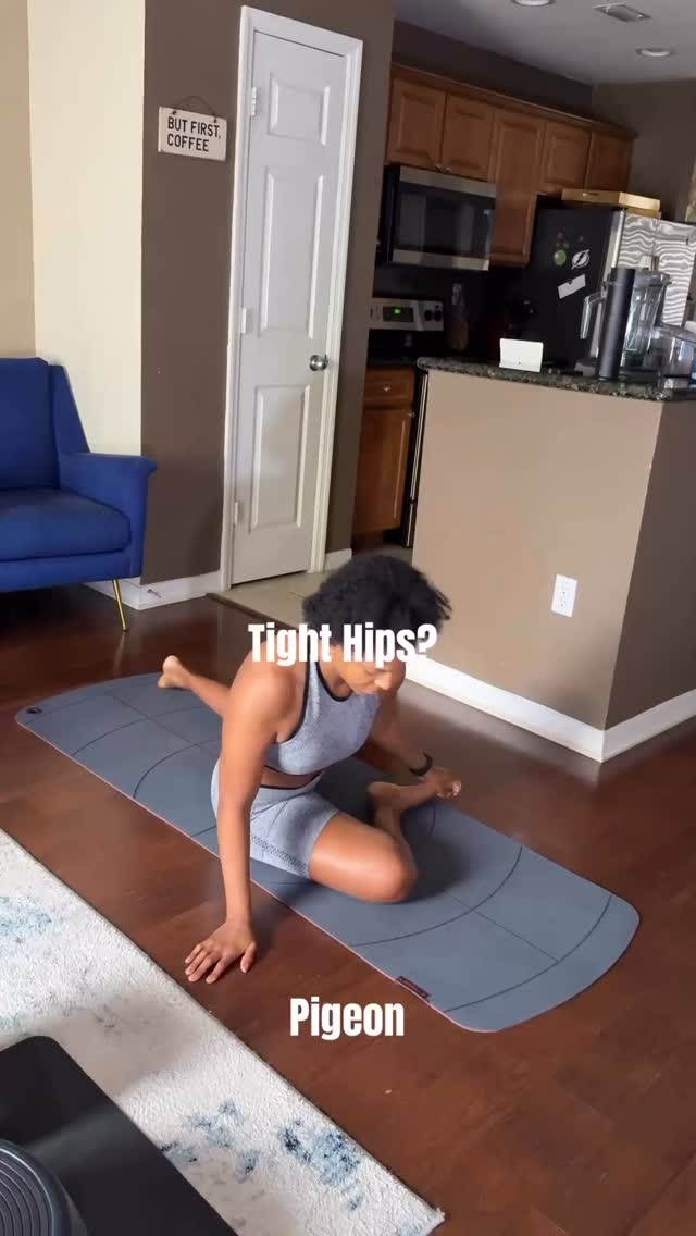 After a long week, your hips and lower back are begging for this 🔓✨ Try these 2 moves to release tension and reset.
#strengthjourneyfitness #hipmobility #hippain #lowerbackpain #lowerbackpainrelief #gluteworkouts
