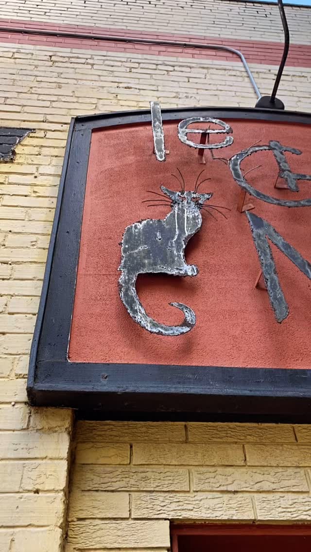 Huge thank you to @lcnaugusta for allowing us to put this show on! We seriously love working with you. Check out this local theatre for their other events too!
The Art of the Rings reception is in July 11th from 6-9pm! Themed food, cocktails, a showing of the extended edition of the Return of the King and of course THE ART! Costumes encouraged!
#artoftherings #aotr #lordoftherings #fanart #artshow #artist #art #lotr #jrrtolkıen #supportlocal #augustaarts #loveaugustaarts